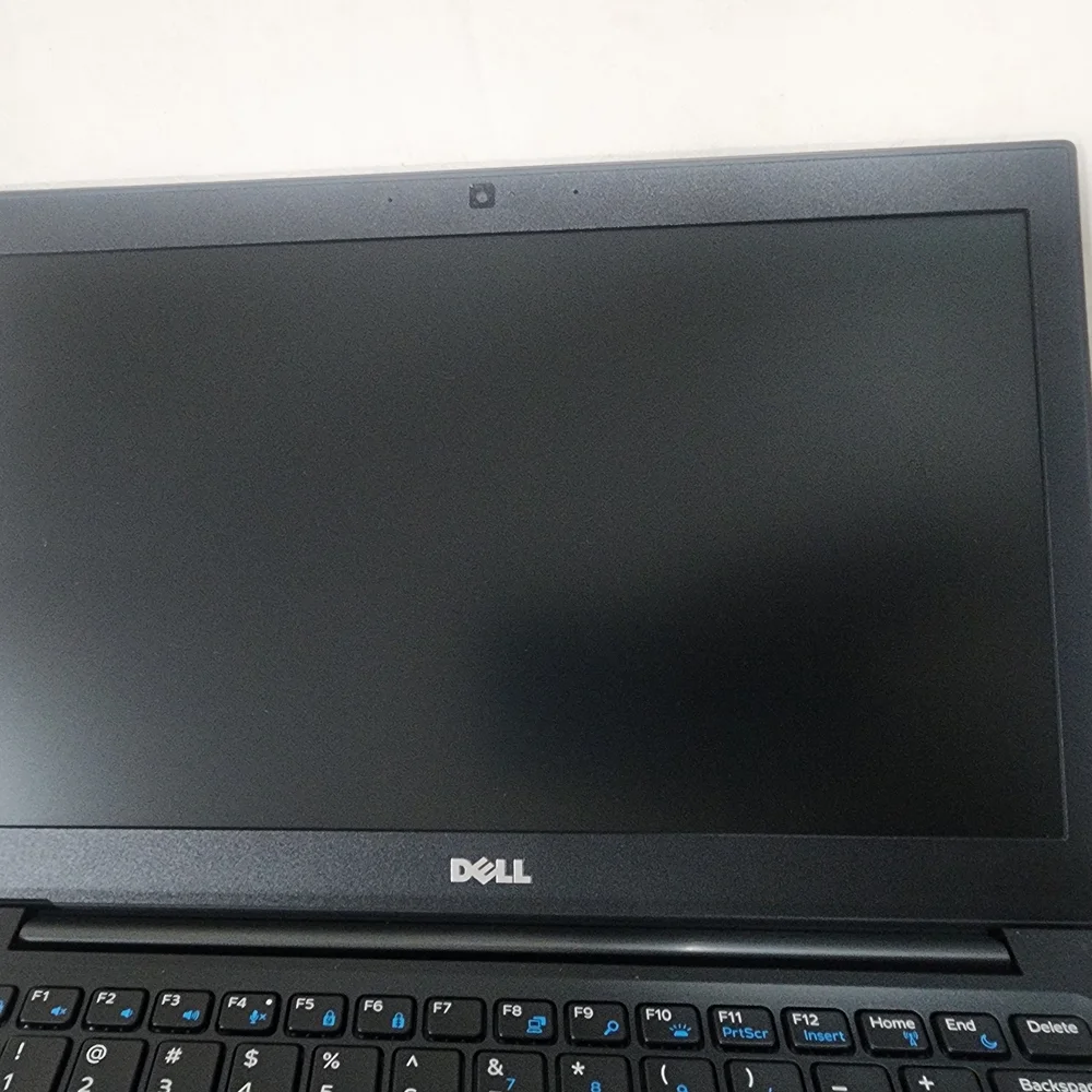 Dell Black Laptop with Matte Finish and Standard Design